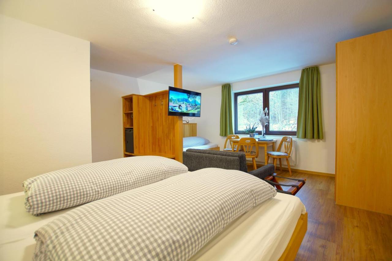 שוונגאו Hotel Waldmann מראה חיצוני תמונה