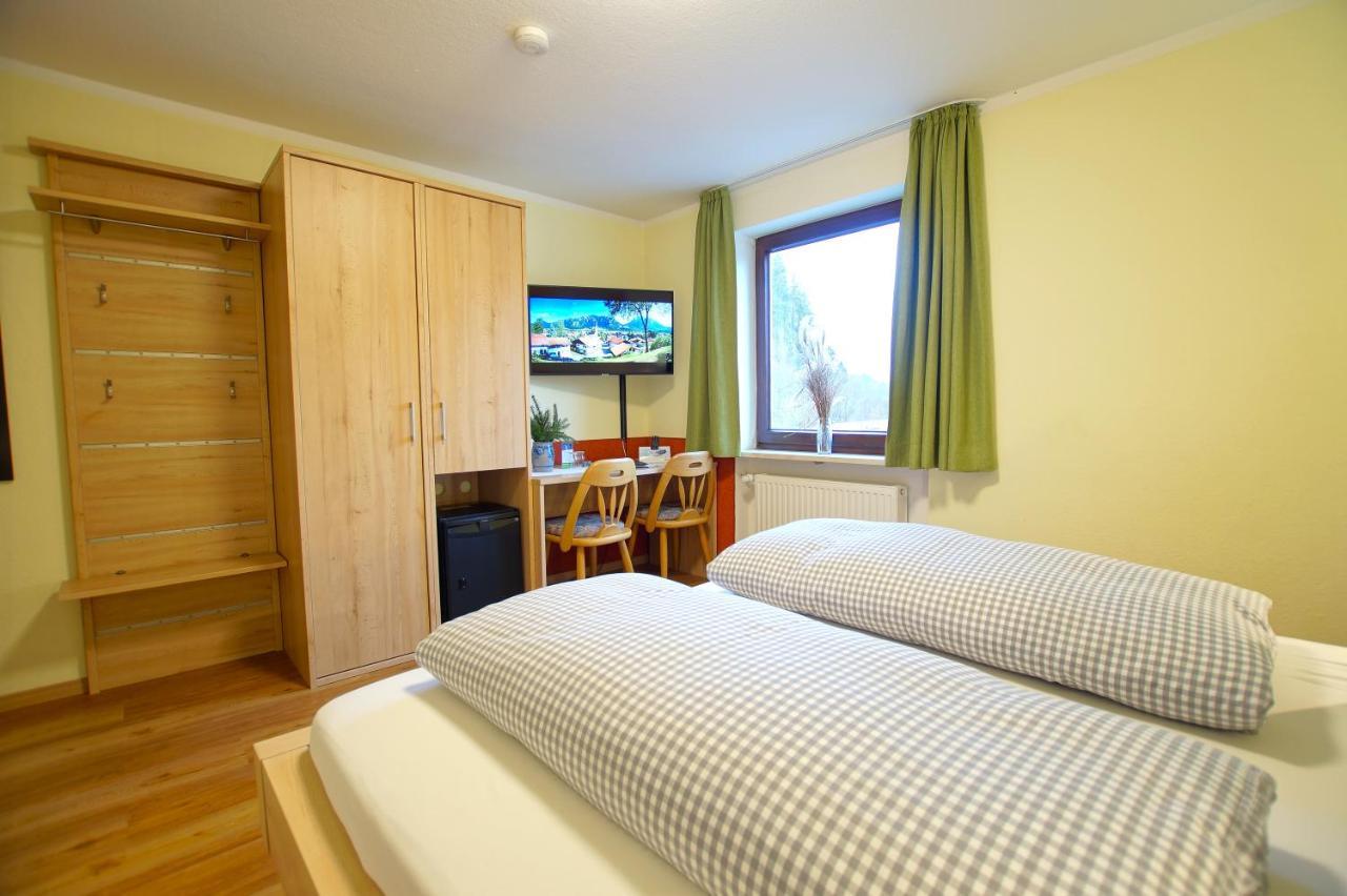 שוונגאו Hotel Waldmann מראה חיצוני תמונה