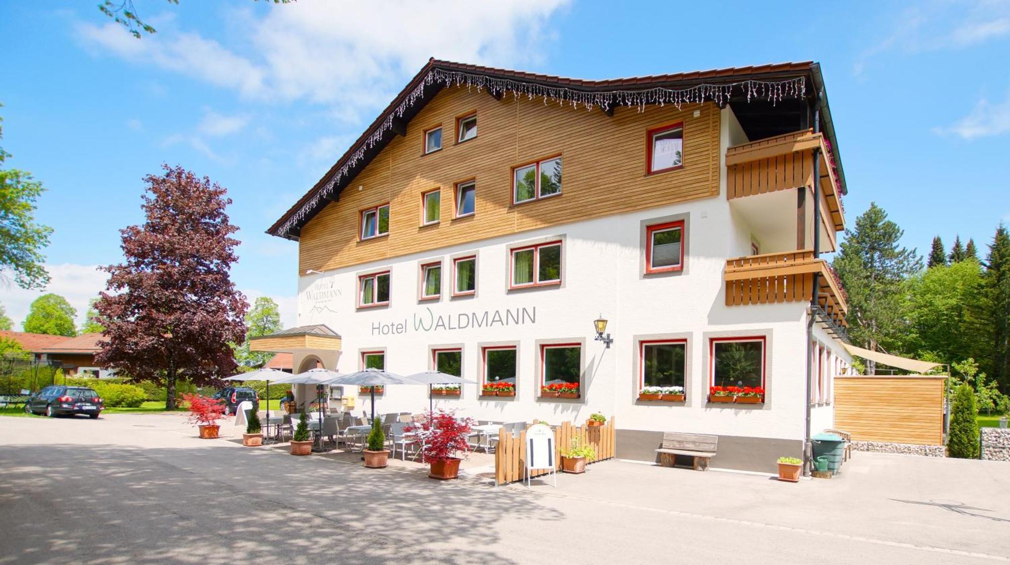 שוונגאו Hotel Waldmann מראה חיצוני תמונה